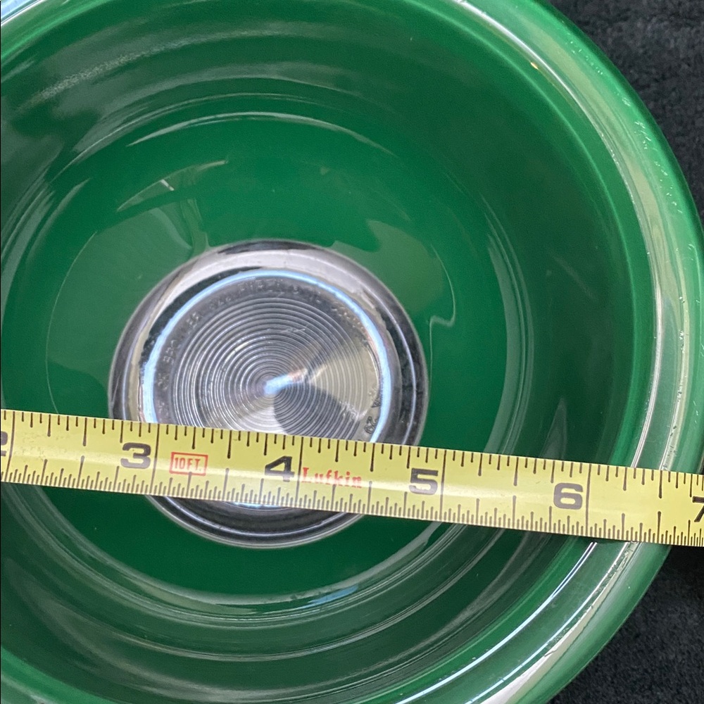 Vintage Pyrex Set of 3 Nesting Mixing Bowls 322 323 325 Green
Clear Bottom - Picture 16 of 16